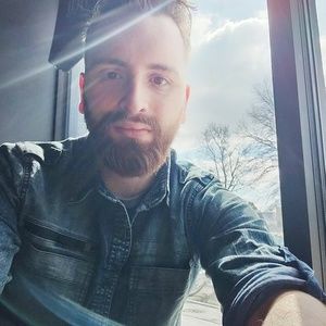 Meet your Posher, Layton